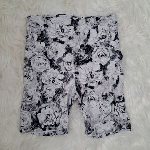 Balance Collection Monochrome Floral Bike Shorts SizeS